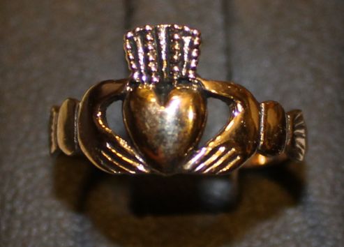 Claddagh Crown Small (Bronze)