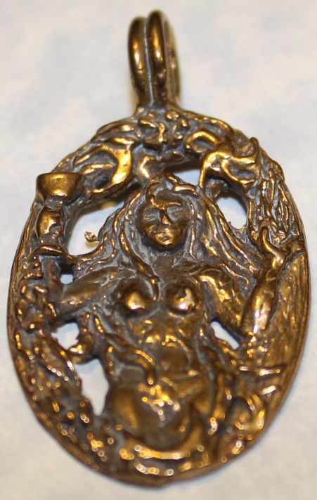 Gaia Pendant (Bronze)