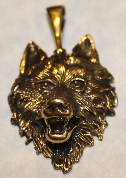 Wolf Head Pendant (Bronze)