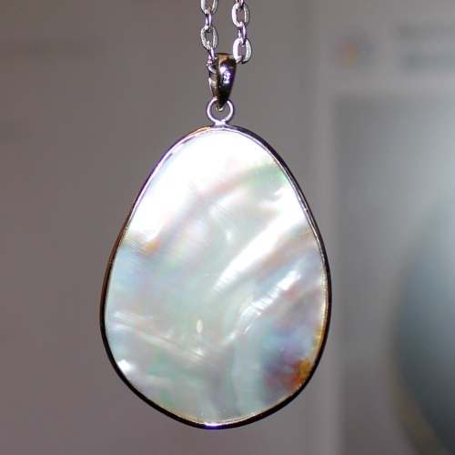 Mother of Pearl Teardrop (Sterling)